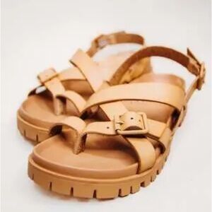 MIA Melinda Brown Tan Sandals Shoes Side Buckle Women’s Size 7 New